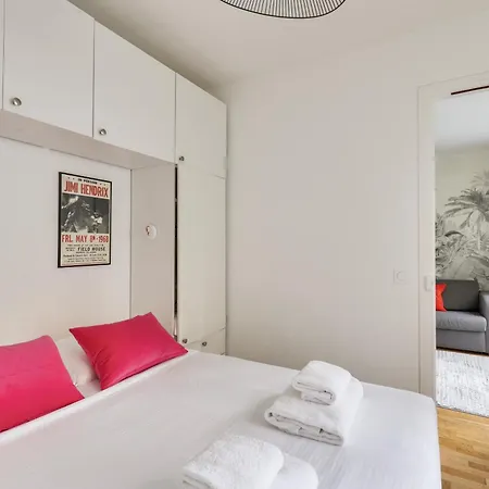 New Paradis - 2bdrs Flat In The Heart Of