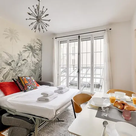 New Paradis - 2bdrs Flat In The Heart Of