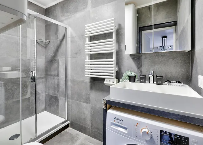 New Paradis - 2bdrs Flat In The Heart Of Daire